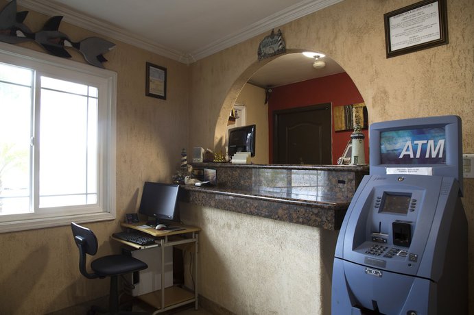 Imagen de los interiores del Hotel Harbor Inn and Suites, Oceanside. Foto 17