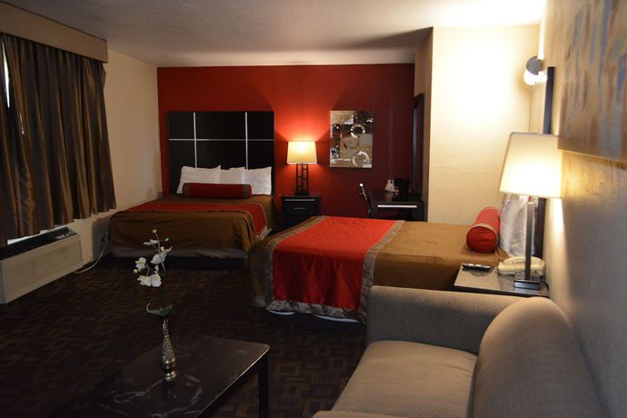 Imagen de la habitación del Hotel Harbor Inn and Suites, Oceanside. Foto 5