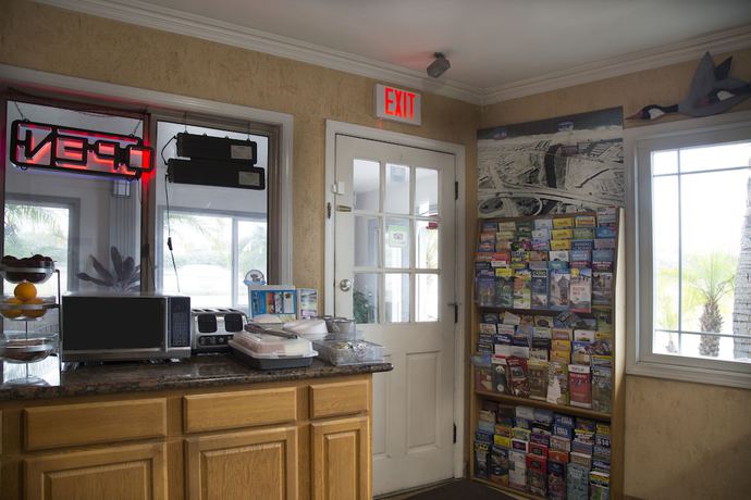 Imagen de los interiores del Hotel Harbor Inn and Suites, Oceanside. Foto 18