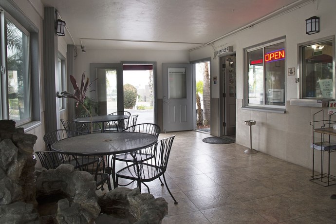 Imagen de los interiores del Hotel Harbor Inn and Suites, Oceanside. Foto 20