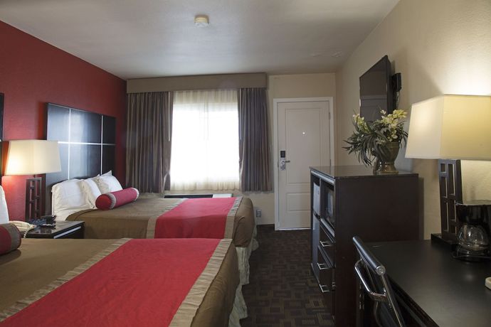 Imagen de la habitación del Hotel Harbor Inn and Suites, Oceanside. Foto 13