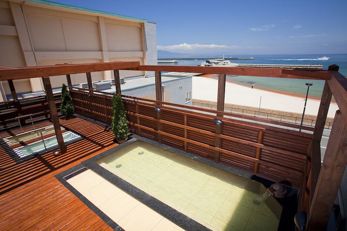 Imagen de los interiores del Hotel Harbor Kaigetsu. Foto 5