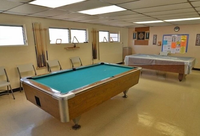 Imagen de los interiores del Hotel Harbor Lakes RV Resort. Foto 14