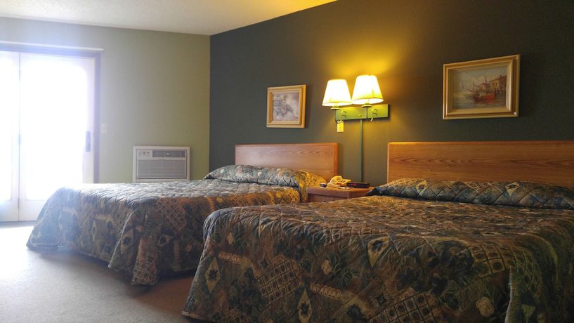 Imagen de la habitación del Hotel Harbor Lights Lodge. Foto 2