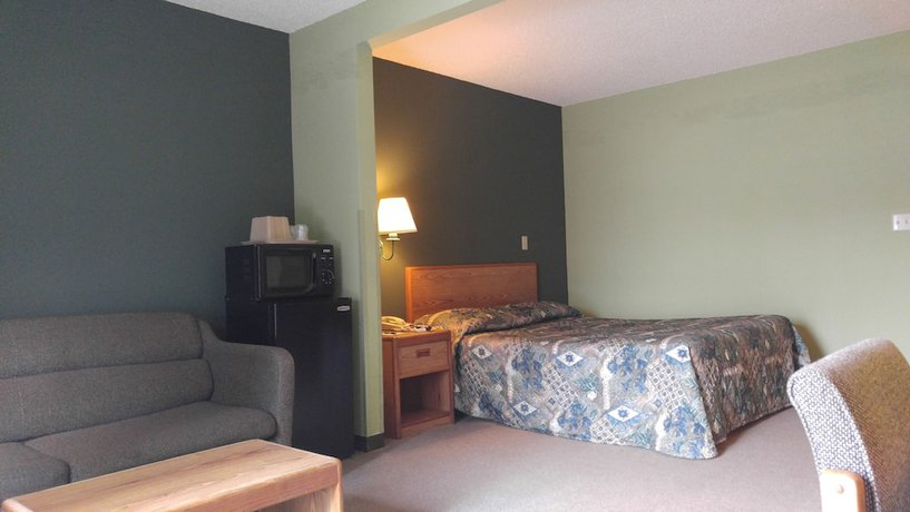 Imagen de la habitación del Hotel Harbor Lights Lodge. Foto 7