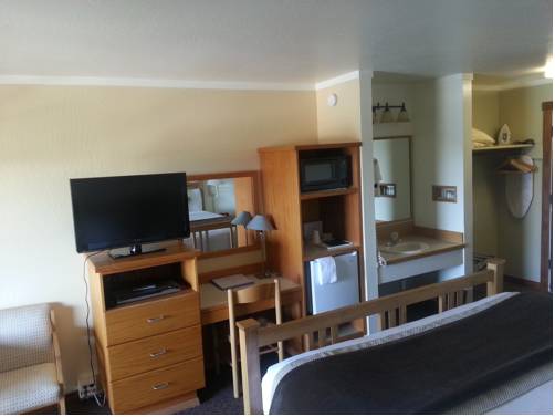 Imagen de la habitación del Hotel Harbor Lite Lodge. Foto 14