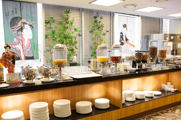 Imagen del bar/restaurante del Hotel Harbor Park Hotel. Foto 2