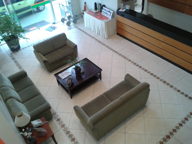Imagen de los interiores del Hotel Harbor Self Graciosa. Foto 9