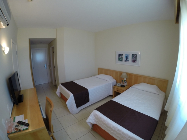 Imagen de la habitación del Hotel Harbor Self Graciosa. Foto 8