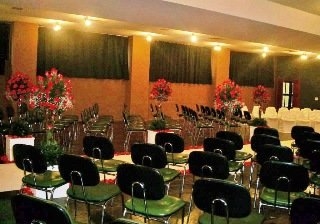 Imagen de los interiores del Hotel Harbor Self Inn Medianeira. Foto 12