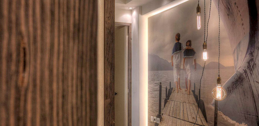 Imagen de los interiores del Hotel Harbor Suites. Foto 10