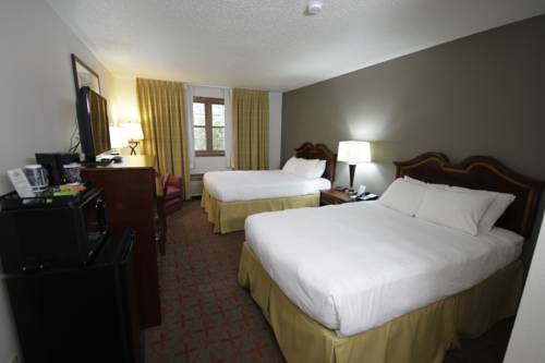 Imagen general del Hotel Harbor Winds. Foto 1