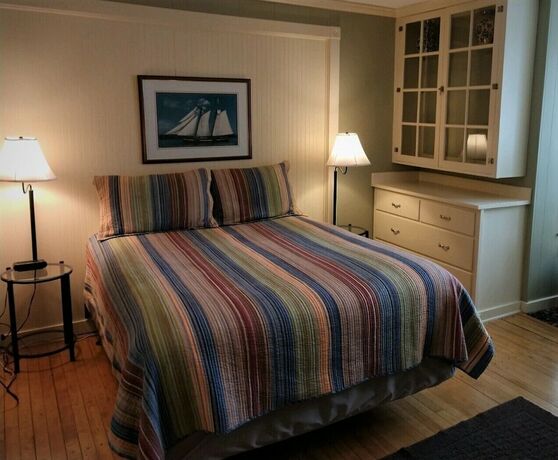 Imagen general del Hotel Harbor\'s Edge Motel. Foto 8