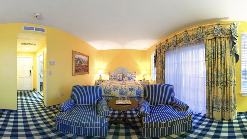 Imagen de los interiores del Hotel Harborside At Charleston Harbor Resort and Marina. Foto 9