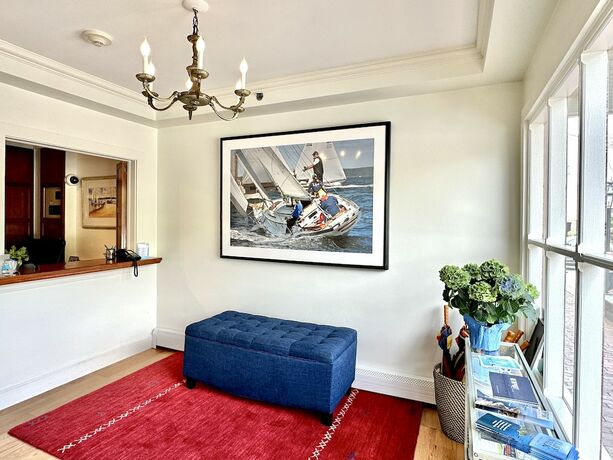Imagen general del Hotel Harborside Inn, Newport. Foto 1