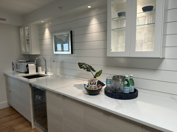Imagen general del Hotel Harborside Inn, Newport. Foto 5