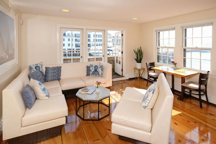 Imagen general del Hotel Harborside Inn, Newport. Foto 6