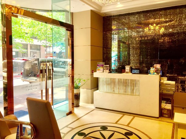 Imagen de los interiores del Hotel Harbour Bay Hotel. Foto 20