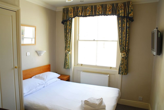 Imagen de la habitación del Hotel Harbour Brighton. Foto 7