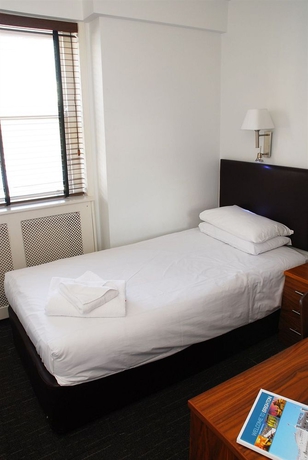 Imagen de la habitación del Hotel Harbour Brighton. Foto 9