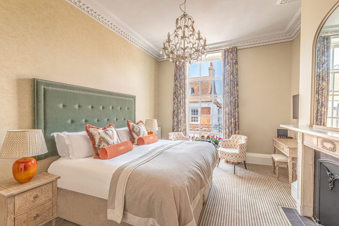 Imagen de la habitación del Hotel Harbour Chichester. Foto 4