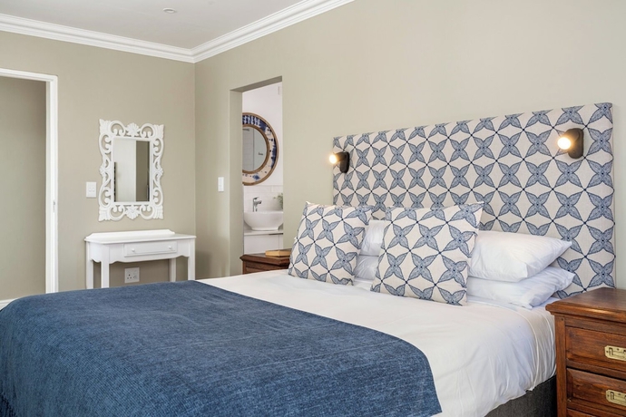 Imagen de la habitación del Hotel Harbour Club. Foto 10