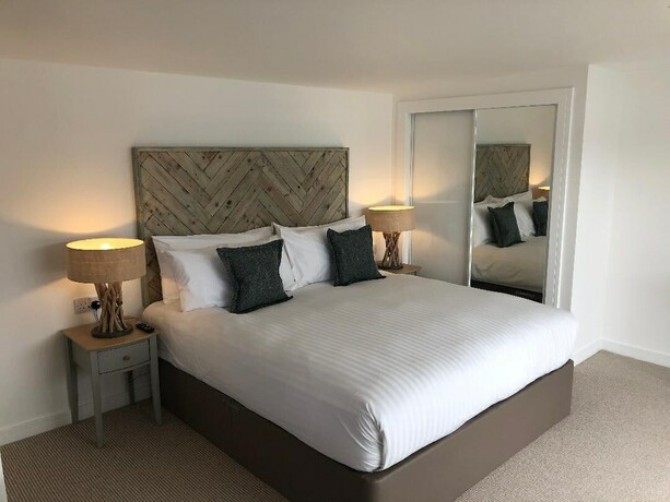 Imagen general del Hotel Harbour House Bed and Breakfast. Foto 4