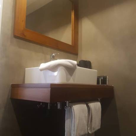 Imagen de la habitación del Hotel Harbour Hub. Foto 12