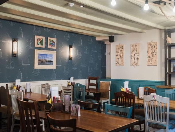 Imagen del bar/restaurante del Hotel Harbour Inn, Helston. Foto 3