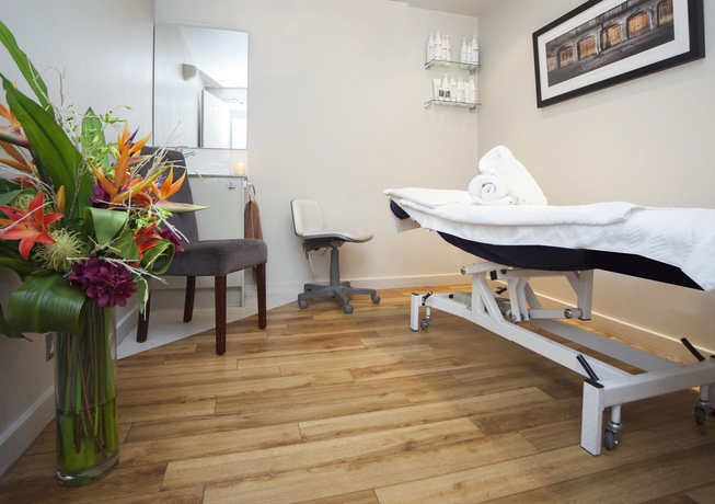 Imagen de los interiores del Hotel Harbour Richmond. Foto 13