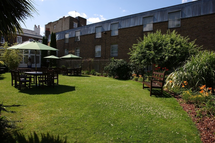 Imagen de los exteriores del Hotel Harbour Richmond. Foto 11