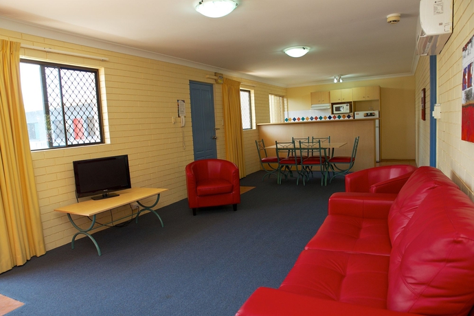 Imagen de los interiores del Hotel Harbour Side Resort. Foto 13