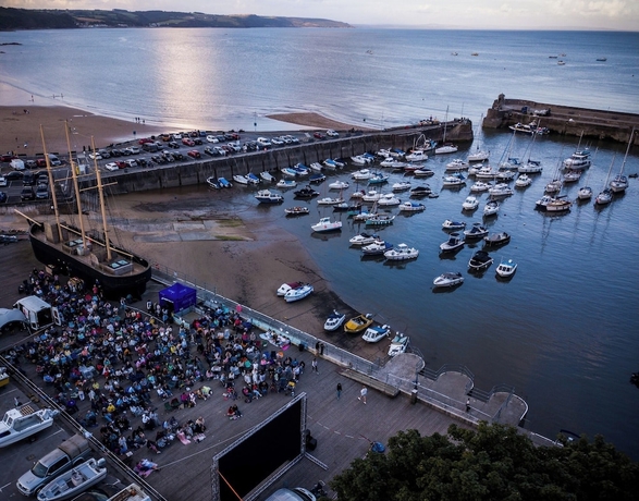 Imagen general del Hotel Harbour Stays - The Marine Centre. Foto 5