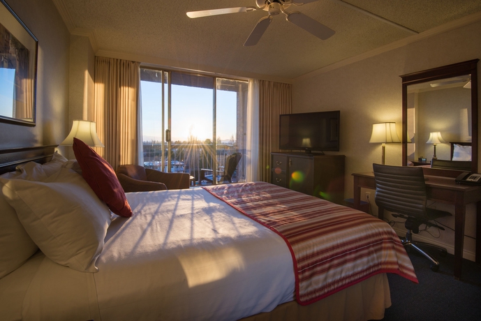 Imagen de la habitación del Hotel Harbour Towers Hotel & Suites. Foto 10