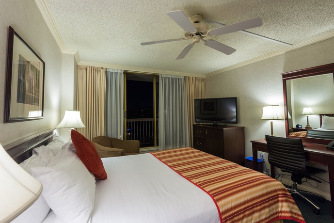 Imagen de la habitación del Hotel Harbour Towers Hotel & Suites. Foto 11