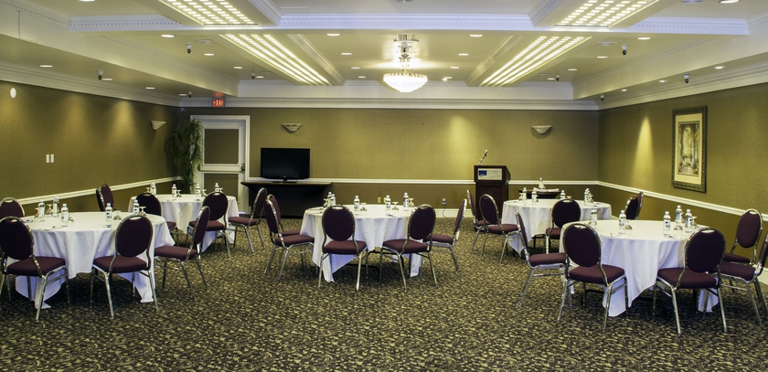 Imagen de los interiores del Hotel Harbour Towers Hotel & Suites. Foto 16