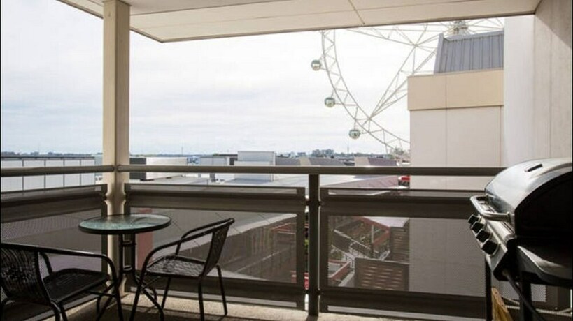 Imagen de la habitación del Hotel Harbour Town Apartment. Foto 22