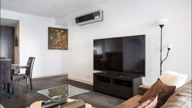 Imagen de la habitación del Hotel Harbour Town Apartment. Foto 30