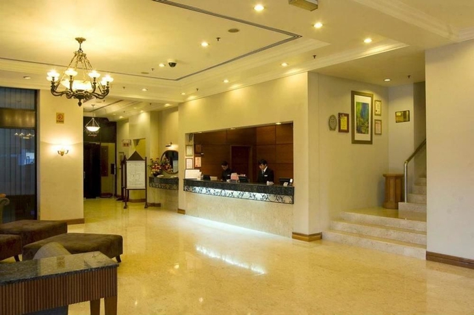 Imagen de los interiores del Hotel Harbour View, Kuching. Foto 7