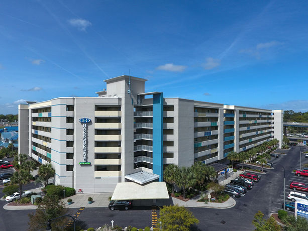 Imagen de los exteriores del Hotel Harbourgate Marina Club. Foto 6