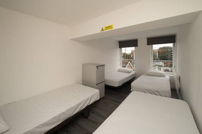 Imagen de la habitación del Hotel Harbourside Hostel Bristol. Foto 7
