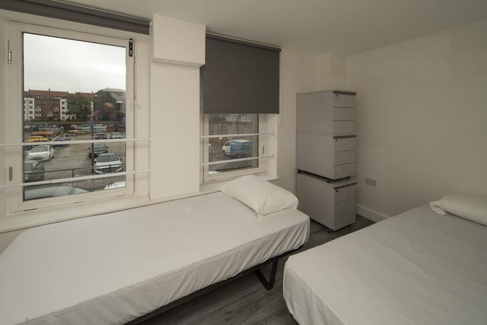 Imagen de la habitación del Hotel Harbourside Hostel Bristol. Foto 17