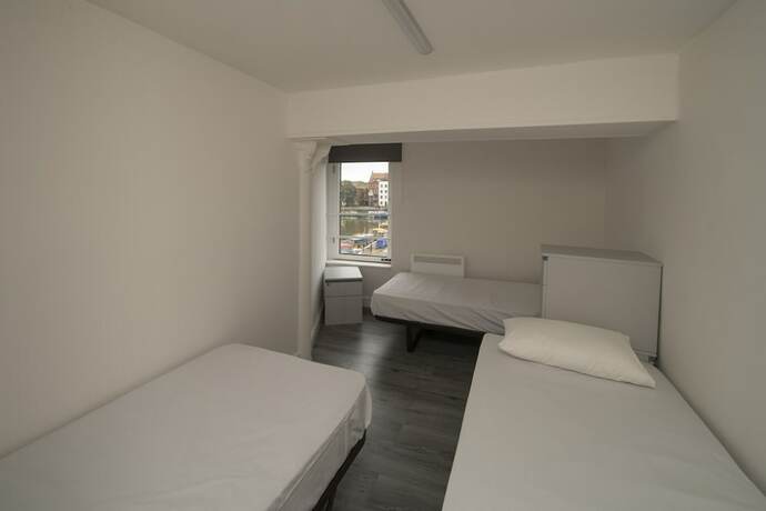 Imagen general del Hotel Harbourside Hostel Bristol. Foto 6