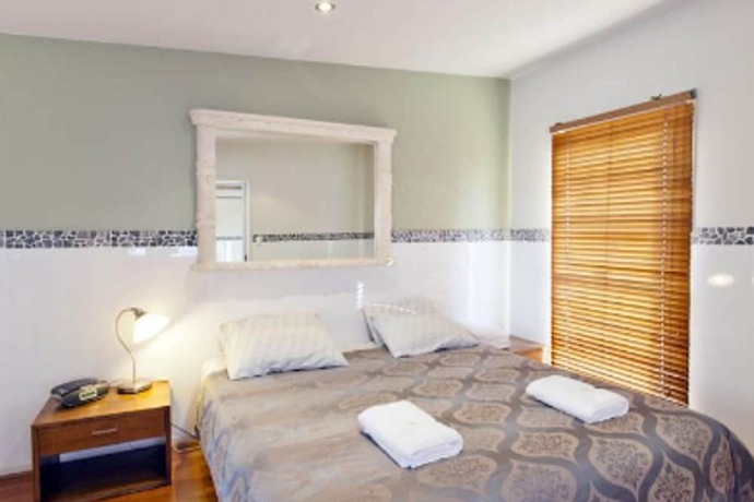 Imagen de la habitación del Hotel Harbourside Terraces. Foto 19