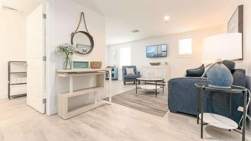 Imagen de la habitación del Hotel Harbourtown Suites. Foto 18