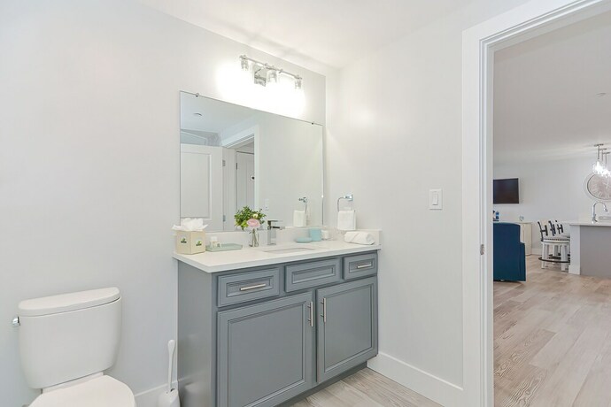 Imagen de la habitación del Hotel Harbourtown Suites. Foto 20