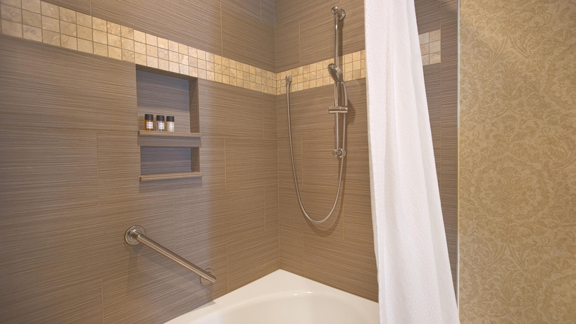 Imagen de la habitación del Hotel Harbourview Inn. Foto 7