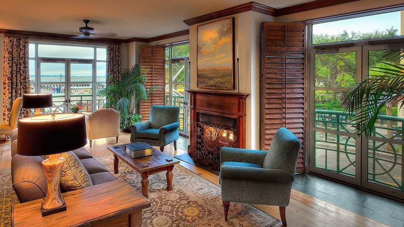 Imagen de los interiores del Hotel Harbourview Inn. Foto 14