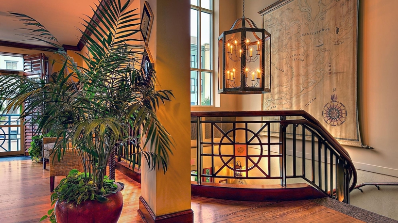 Imagen de los interiores del Hotel Harbourview Inn. Foto 15