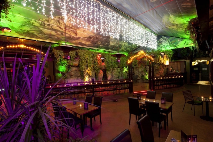 Imagen general del Hotel Harcourt. Foto 5